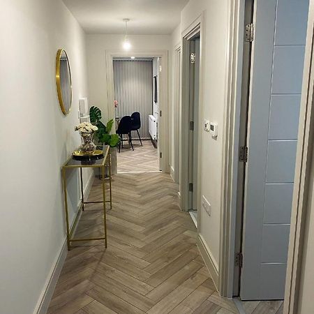 ריינס פארק Wimbledon Luxury 3Bedroom Apartment מראה חיצוני תמונה