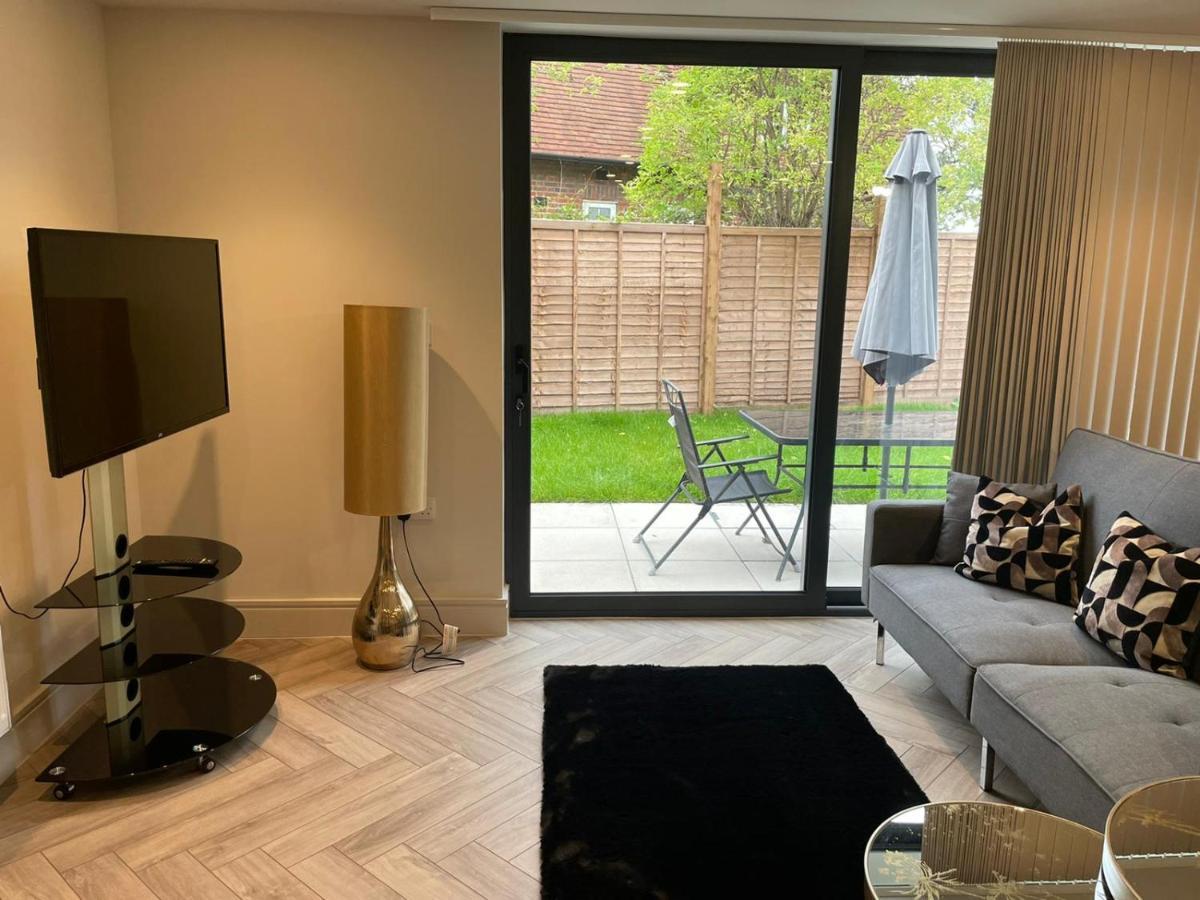ריינס פארק Wimbledon Luxury 3Bedroom Apartment מראה חיצוני תמונה